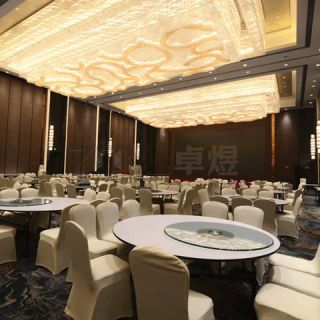 酒店工程灯具营造一种比较温馨的氛围